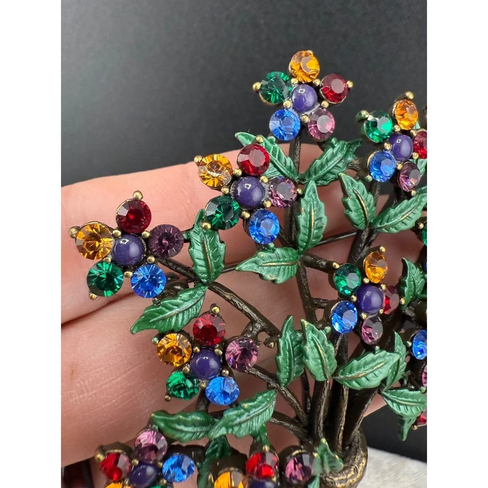 Joan Rivers Flower‎ Brooch Rhinestones Garden Party